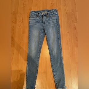 American Eagle soft knit skinny jeans, worn twice, good condition